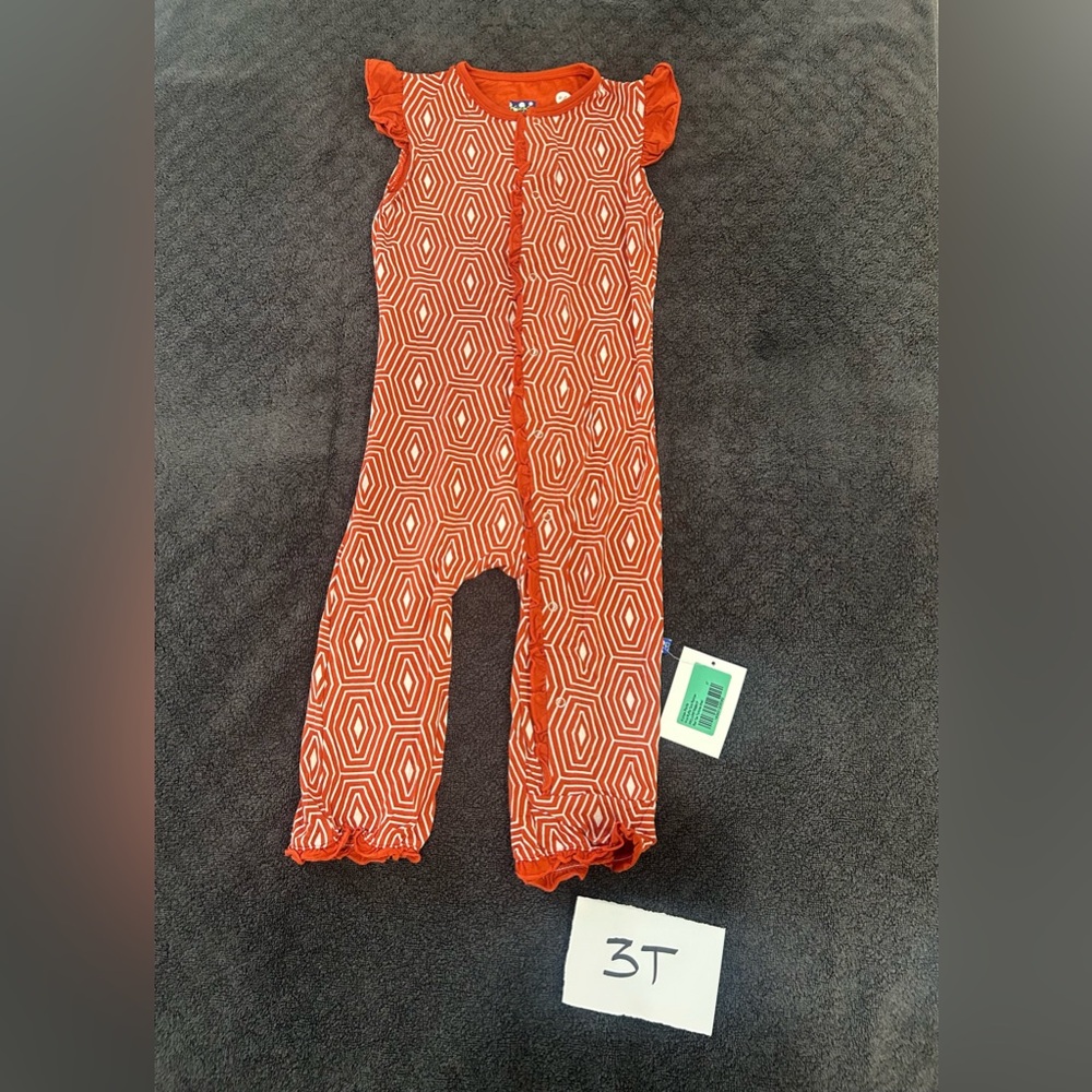 NWT Kickee Pants
